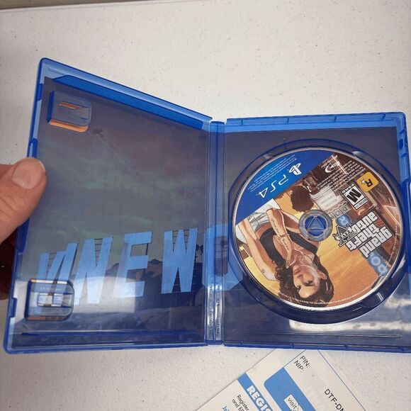 Grand Theft Auto V 5 (PlayStation 4 PS4) Complete - Picture 3 of 3